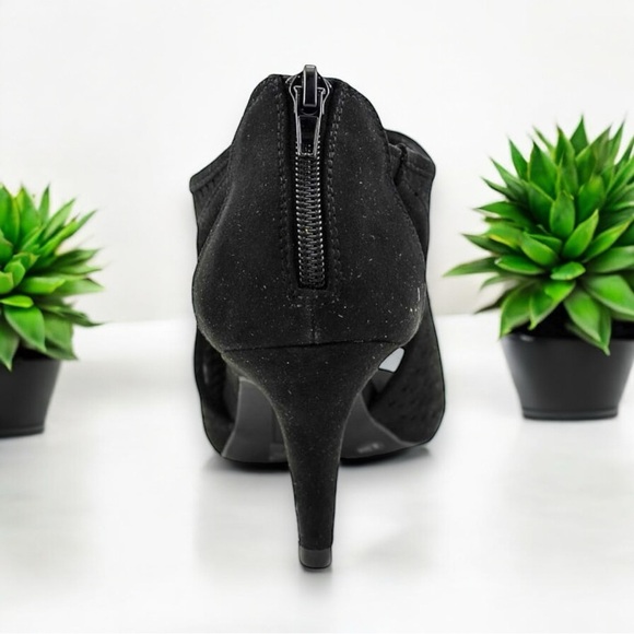 New Style & Co. Women’s Black  Haddiee Open Peep Toe Classic Ankle Shootie - Picture 7 of 16